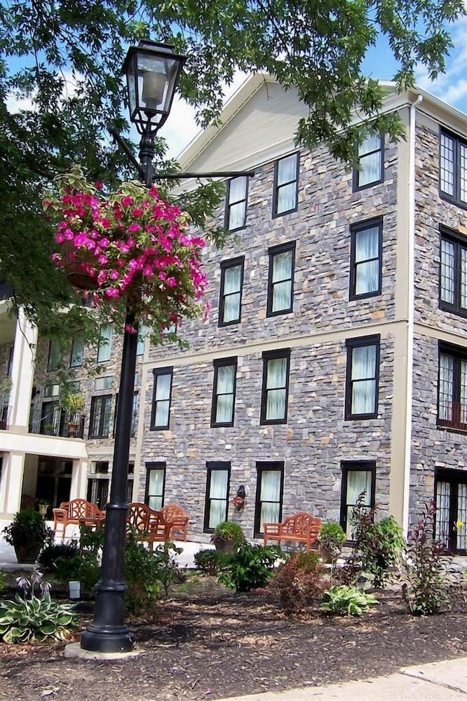 Niagara Crossing Hotel And Spa Lewiston Exterior foto
