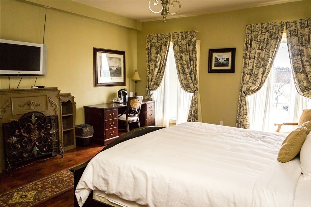 Niagara Crossing Hotel And Spa Lewiston Exterior foto