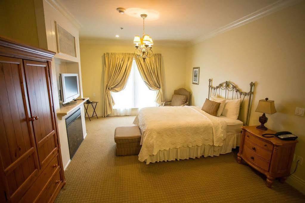 Niagara Crossing Hotel And Spa Lewiston Exterior foto
