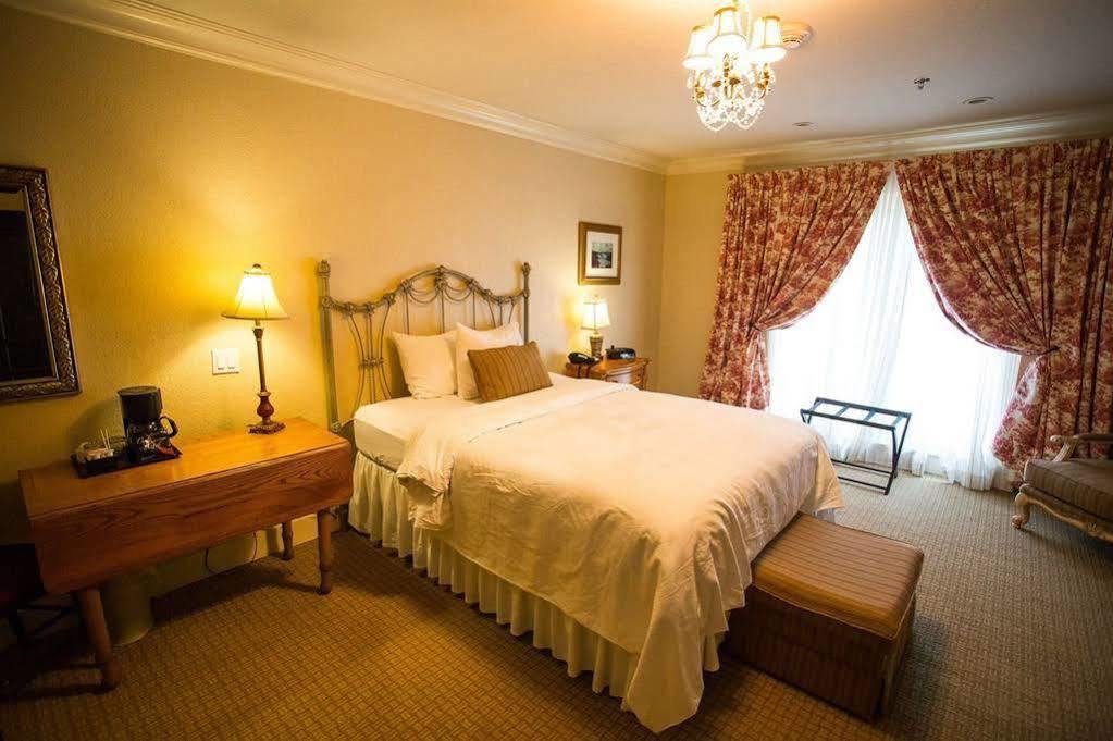 Niagara Crossing Hotel And Spa Lewiston Exterior foto