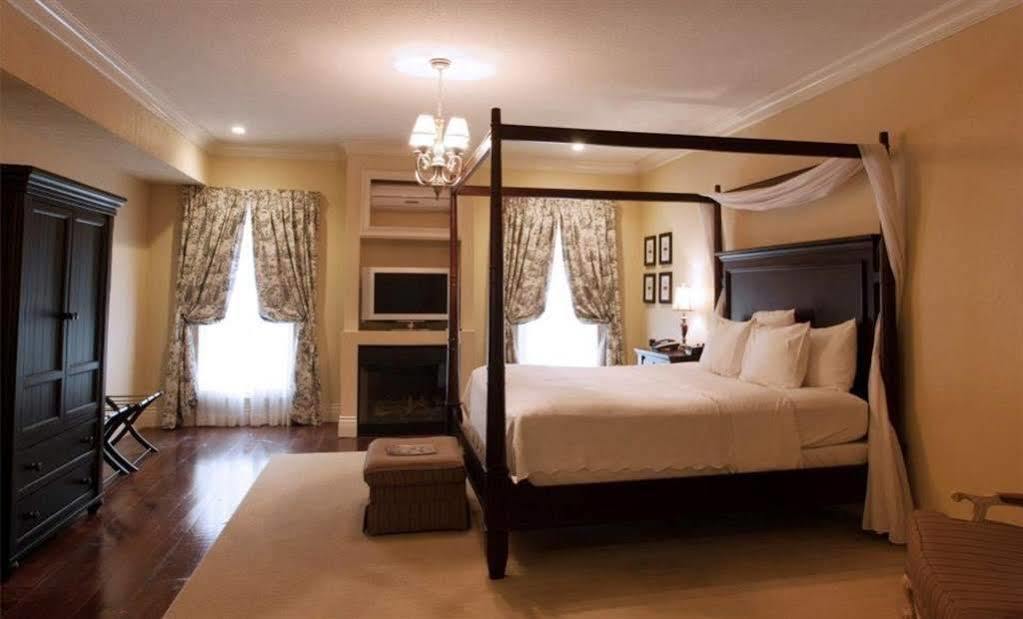 Niagara Crossing Hotel And Spa Lewiston Exterior foto
